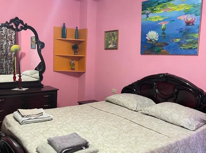 Tranquil Urban Space Appartement Tirana